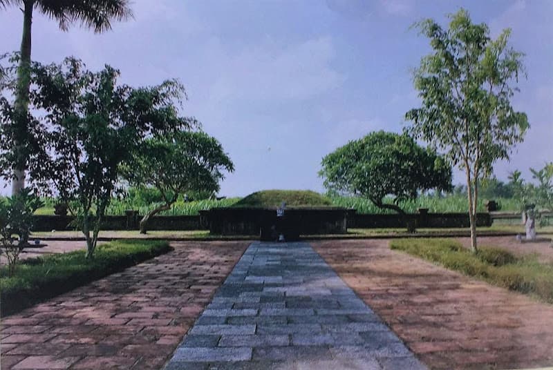 Hình ảnh Lăng mộ vua Lê Túc Tông - 2