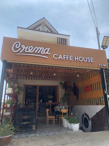 Crema Caffè House- Hidden Garden cafe (20m down the alley)