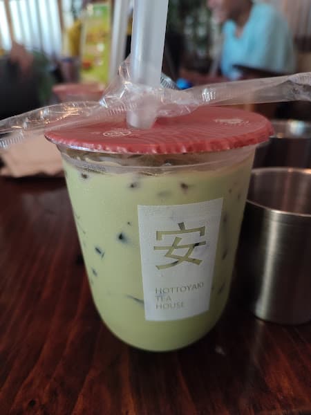 Hình ảnh HottoYaki - 54 Chu Văn An. Tiệm trà sữa, cà phê, bánh takoyaki - 2