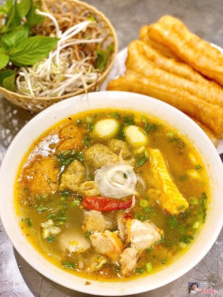 Hình ảnh Bún Bò Huế O Hoa - Số 6 Đại Học Hà Nội - 3
