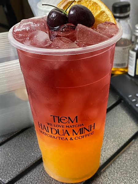 Ảnh bìa Tiệm Hai Đứa Mình