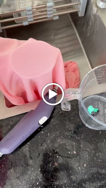 Hình ảnh Tiệm Giặt Sấy Hấp Thời Đại - 4