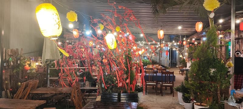 Tiệm Nướng và Lẩu Thương Một Xíu