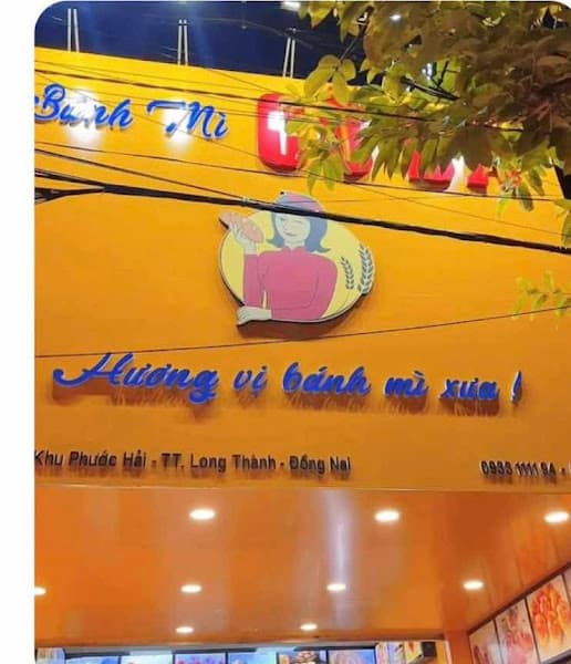 Hình ảnh Bánh Mì CÔ BA - 2