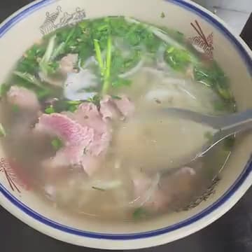 Hình ảnh Phở Việt - Lẩu Bò Lai Dzai Linh Đàm - 3