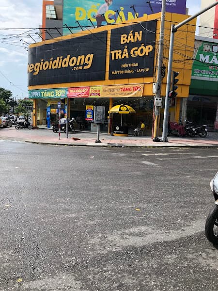 Siêu thị Thế Giới Di Động Diêm Điền