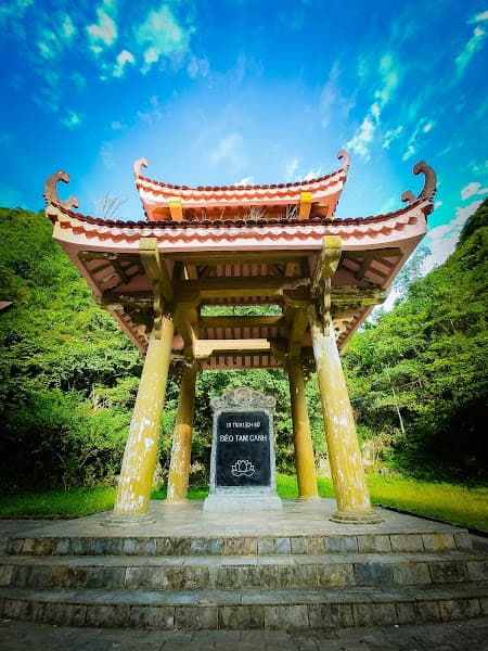 Hình ảnh Di tích lịch sử Đèo Tam Canh - 3