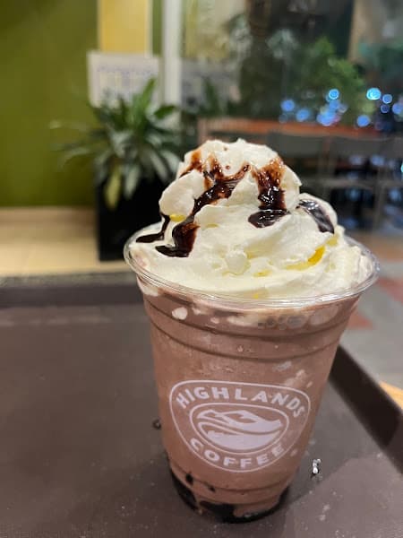 Hình ảnh Highlands Coffee Trần Phú - 2