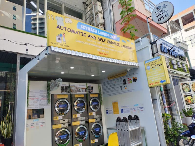 Hình ảnh SkyWash Laundromat - Ngo Thoi Nhiem - 24/7 - self service laundry - 3