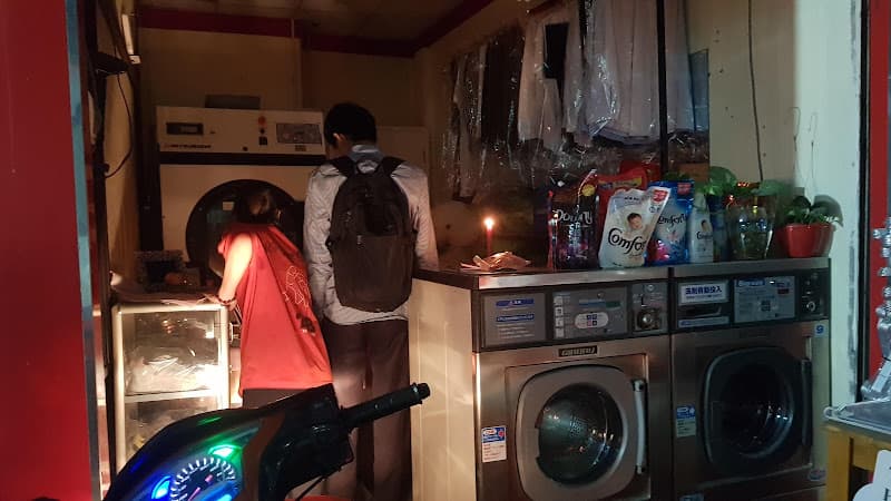 Hình ảnh Giặt ủi Tân Sơn Nhất - 4