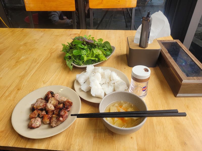 Hình ảnh Bún Thịt Xiên Nướng Than Hoa - Đặc Sản Ninh Bình - 4