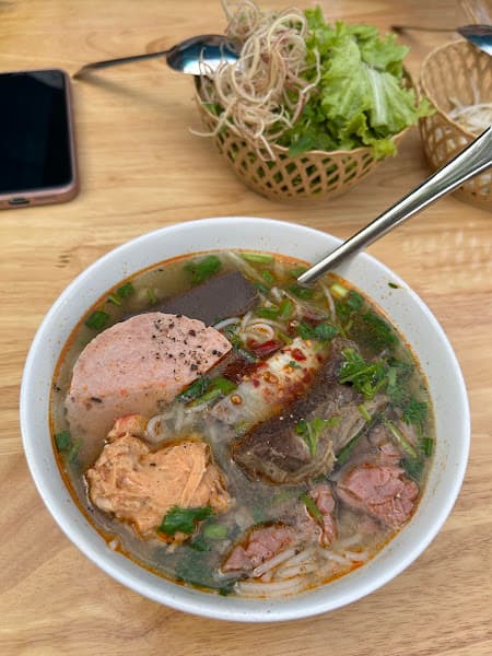 Hình ảnh Bún Bò Huế - FULL HOUSE - 2