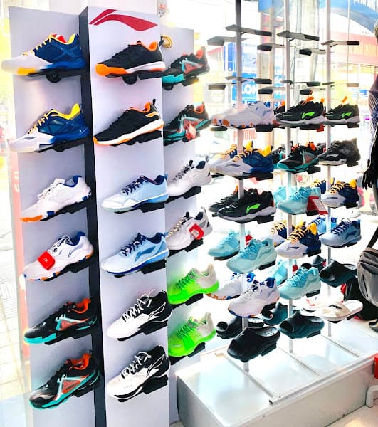 Hình ảnh Li-Ning Điện Biên Store - 4