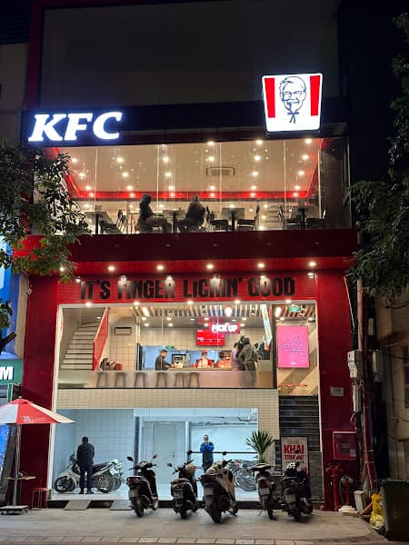 KFC Ngô Xuân Quảng