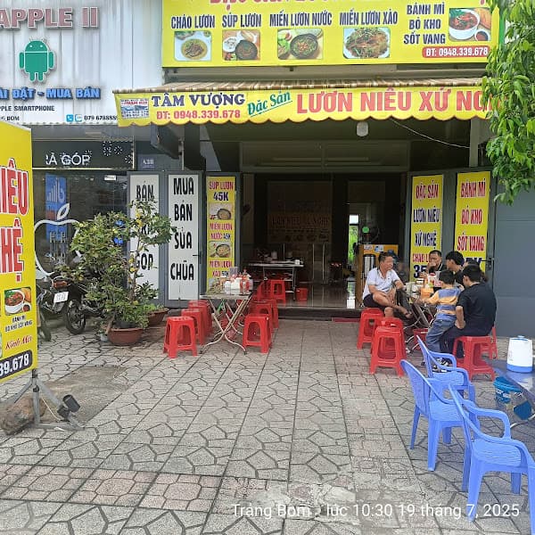 Ảnh bìa Lươn niêu xứ Nghệ