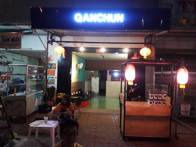 Hình ảnh QanChun - Tiệm trà và cà phê - 4