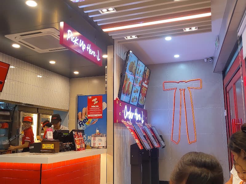 KFC Đường Đồng Đen TP Hồ Chí Minh