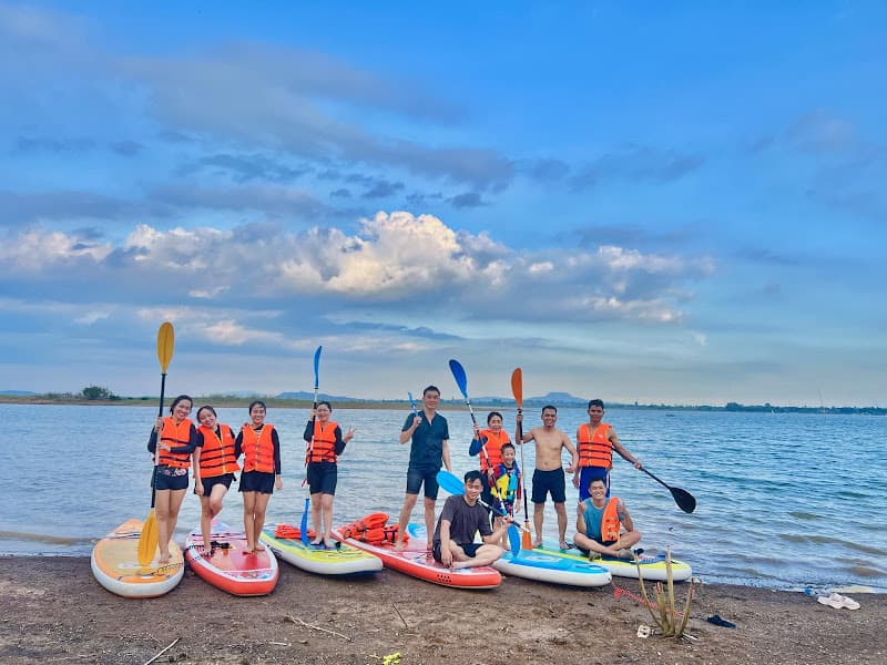 Hình ảnh Vườn Dừa Quán dịch vụ Cắm trại Ăn uống Hồ trị an - 3