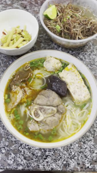 Hình ảnh Hằng Huế - Bún bò Huế - 3
