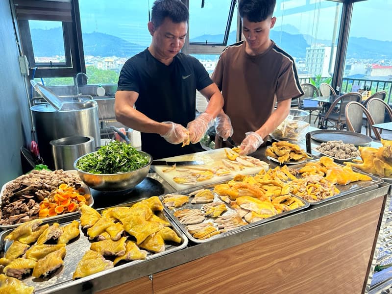 Hình ảnh Nhà Hàng La Bàn Quảng Yên - 6