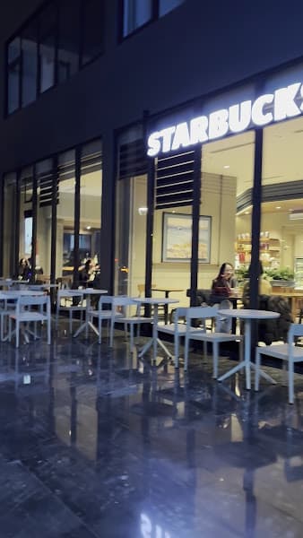 Hình ảnh Starbucks Sentosa Hải Phòng - 5