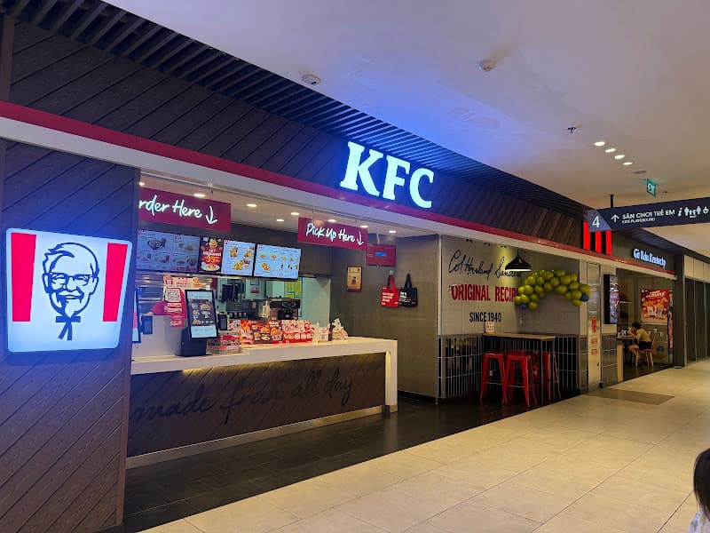 KFC Estella Place