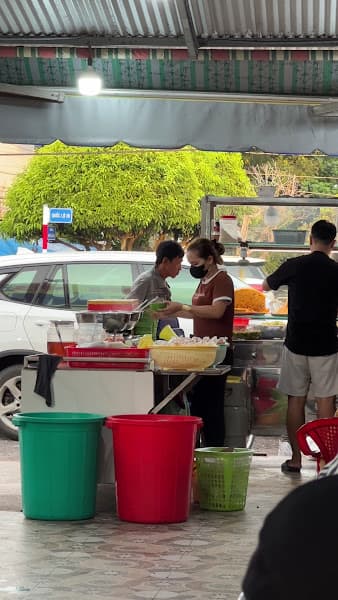 Hình ảnh Cơm tấm Định Quán - 2