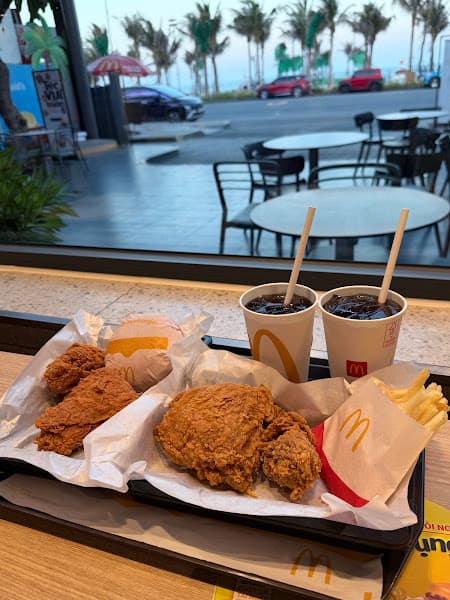 Hình ảnh McDonald's Thùy Vân - 3