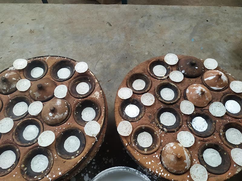 Hình ảnh Bánh căn cô Thương - 4