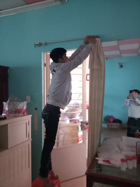 Cửa hàng giặt ủi hấp Thế Hệ Mới