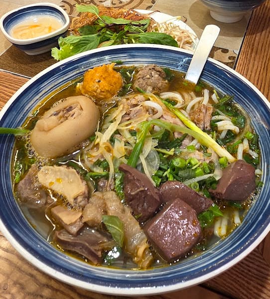 Hình ảnh Nét Huế Restaurant - 2