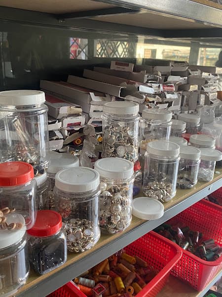 Hình ảnh LUA👩‍🔧👖👕 - 4