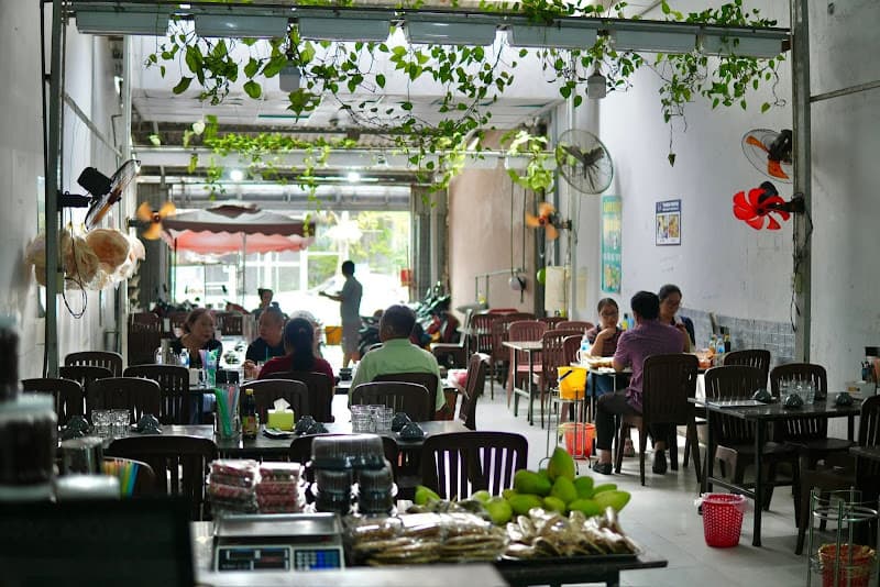 Hình ảnh Bánh Xèo Sáu Đèo - 4