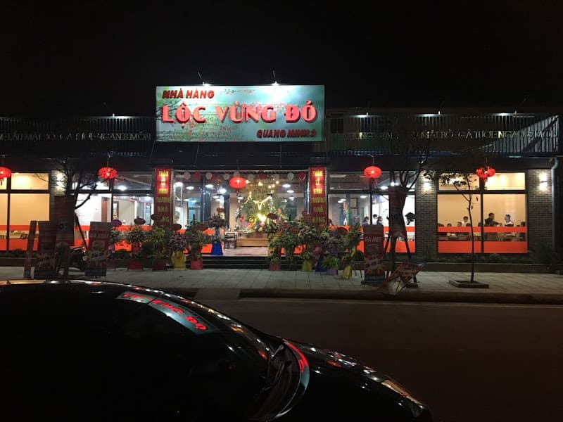 Nhà Hàng Quang Minh