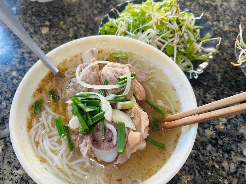 Hình ảnh BÚN CHÌA CÔ CÚC SINCE1992 - 2