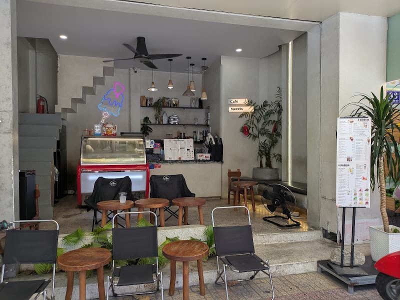 Hình ảnh A’memoir Cafe & Sweets - 5