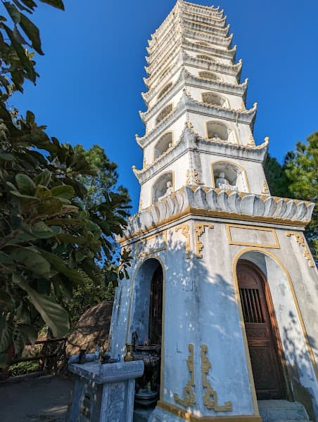 Hình ảnh Chùa Hương Tích - 3