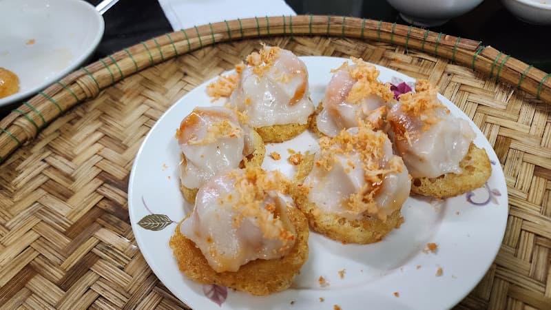 Hình ảnh Hàng Me Mẹ - 2