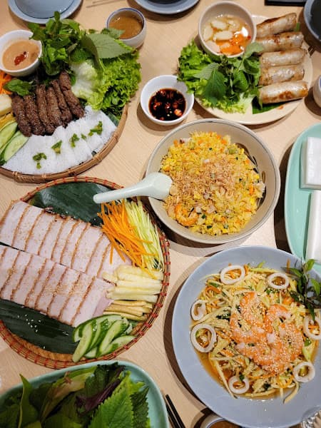 Hình ảnh Hàng Cuốn Phố 37 Vinhomes Imperia - 3