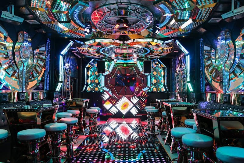 Hình ảnh Crown Karaoke - 4