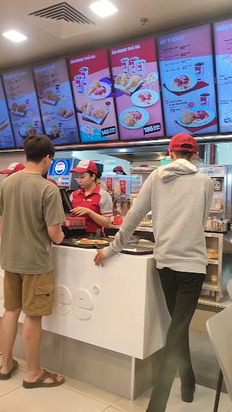 Hình ảnh Jollibee Co.opmart Quảng Ngãi - 2