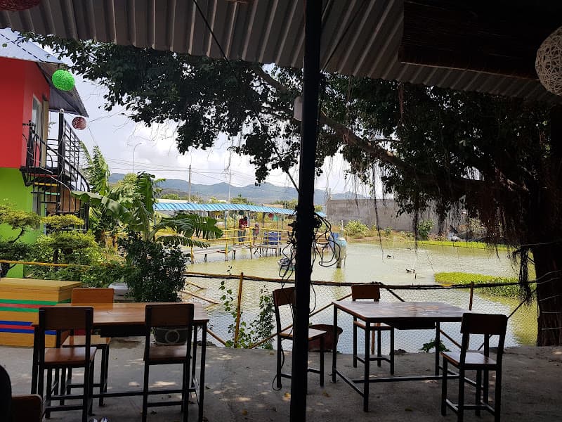 Quán ăn gia đình Tây Sơn