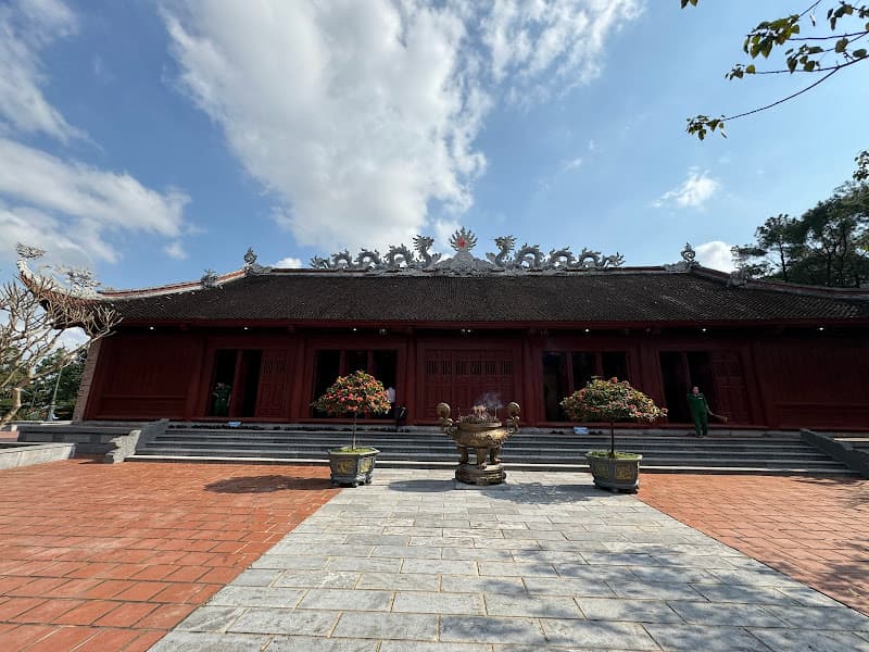 Hình ảnh Tháp Chuông Ngã Ba Đồng Lộc - 5