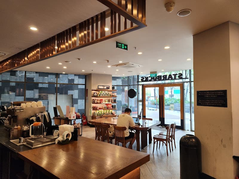 Hình ảnh Starbucks Gateway - 2