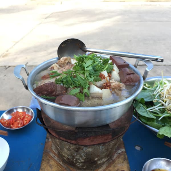 Lẩu má heo hẻm 1