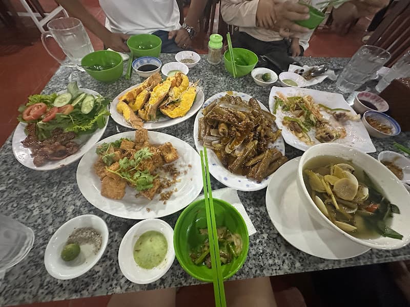 Hình ảnh Quán Hải Sản Ba Cua 1 - 2