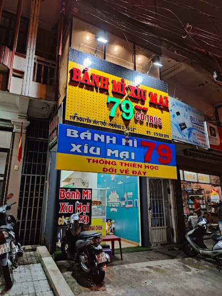 Bánh mì Xíu mại 79 Cô Trúc