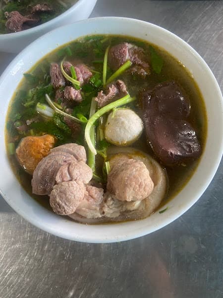 Hình ảnh Bún Bò Huế Ngon Quảng Ninh - 2