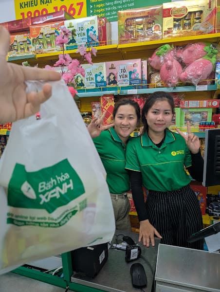 Hình ảnh bách hoá xanh hà lời - 3