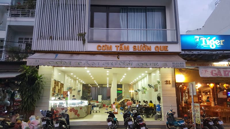 Ảnh bìa Cơm Xèo và Món